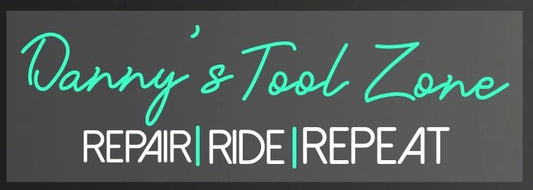 Personalisierbares Neon - LED - Schild in Pink, ideal als Wanddekoration für Wohnzimmer oder Geschäftsräume