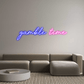 Personalisierbares Neon - LED - Schild in Pink, ideal als Wanddekoration für Wohnzimmer oder Geschäftsräume