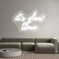 Personalisierbares Neon - LED - Schild in Pink, ideal als Wanddekoration für Wohnzimmer oder Geschäftsräume